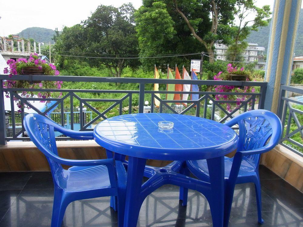 Hotel Lake Star Pokhara Exterior foto